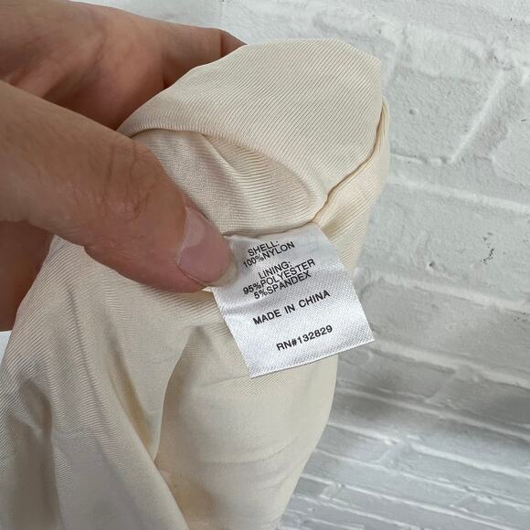 Revolve Women's Superdown Alaviv Cut Out Mini Dress Halter Neck Cream Size S NWT - Picture 7 of 8